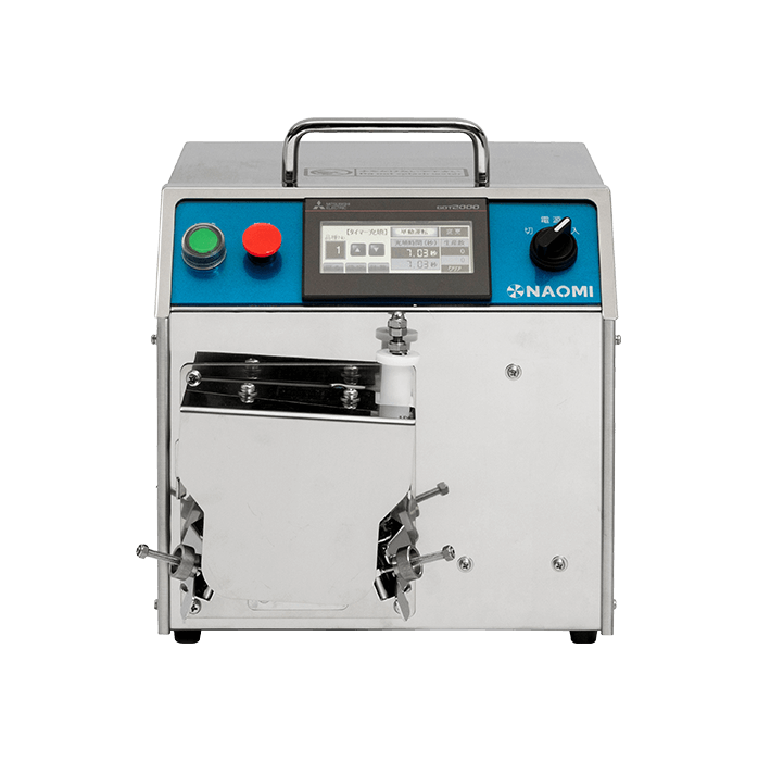 ハンディ充填機（DTZシリーズ）は液体をカップやスパウトパウチなどの容器に充填できる機械です。